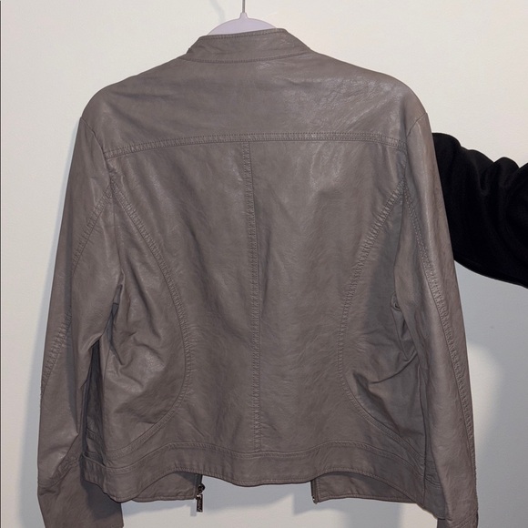 Apt. 9 Women's Taupe Leather Jacket - Picture 2 of 4